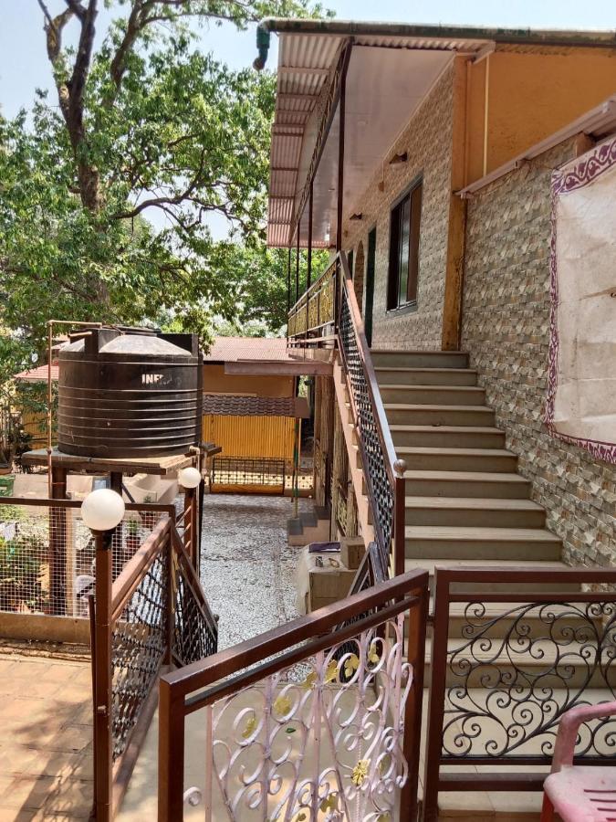 New Alpha House Matheran Ξενοδοχείο Εξωτερικό φωτογραφία