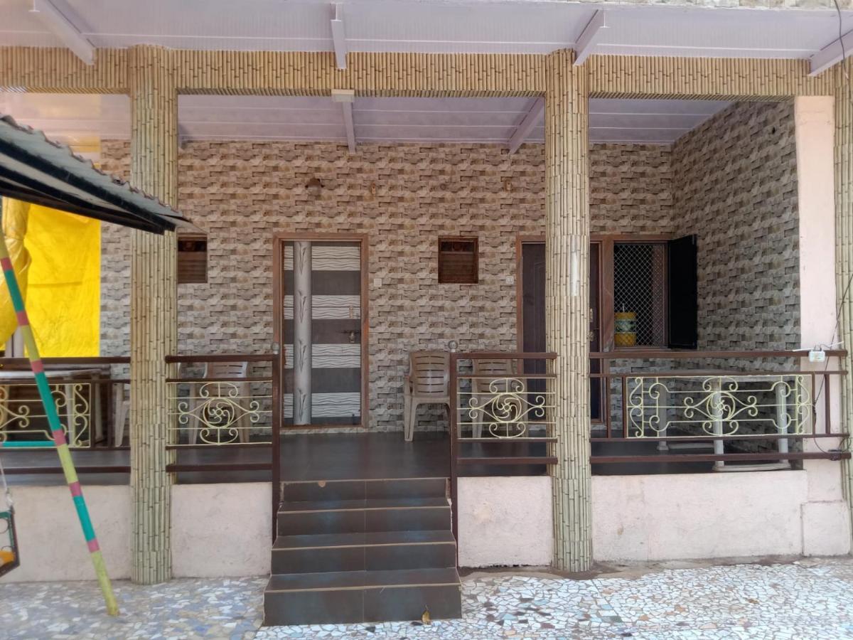 New Alpha House Matheran Ξενοδοχείο Εξωτερικό φωτογραφία